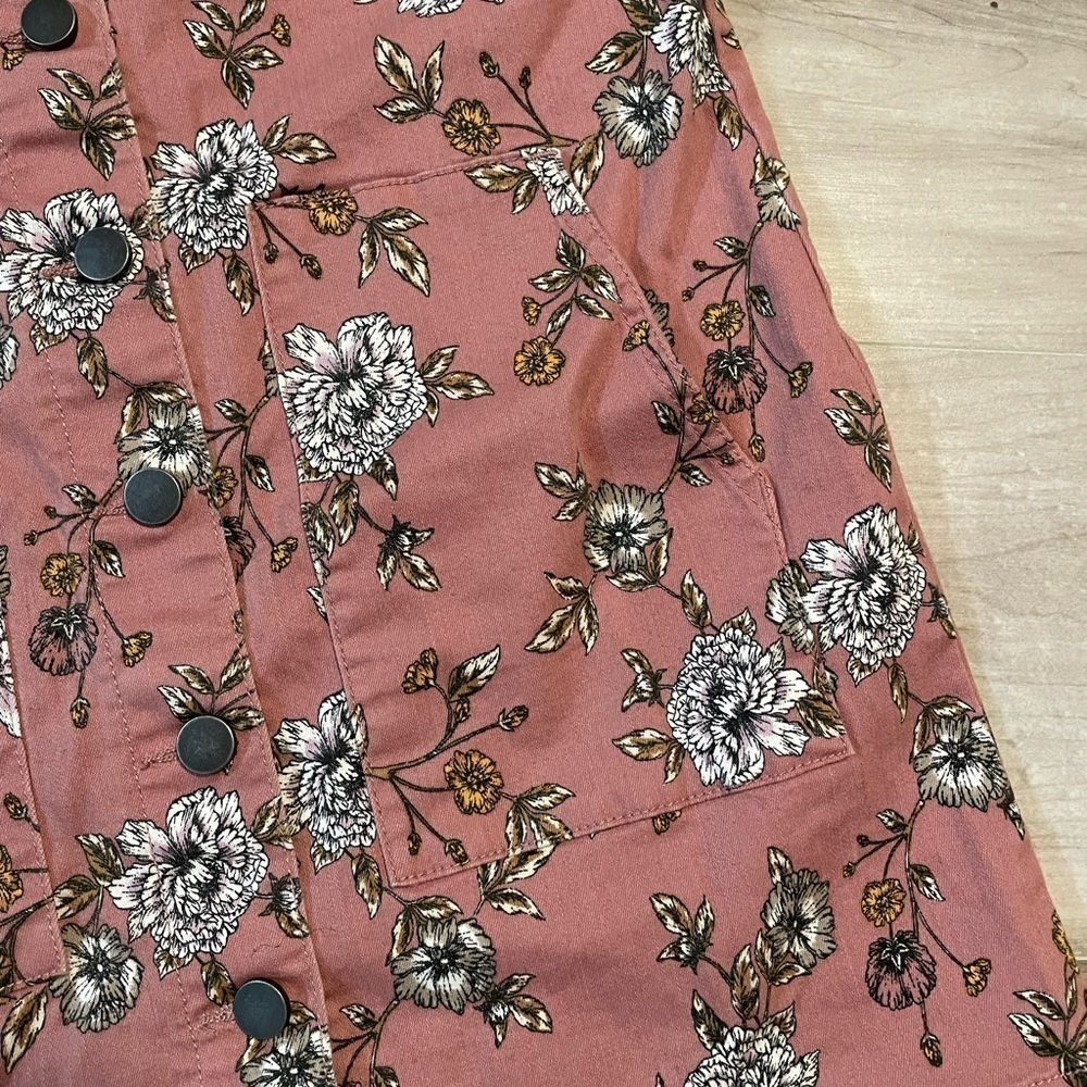 Juniors' SO Pinafore Pink Floral Jumper/Dress- Size Medium - Picture 5 of 14